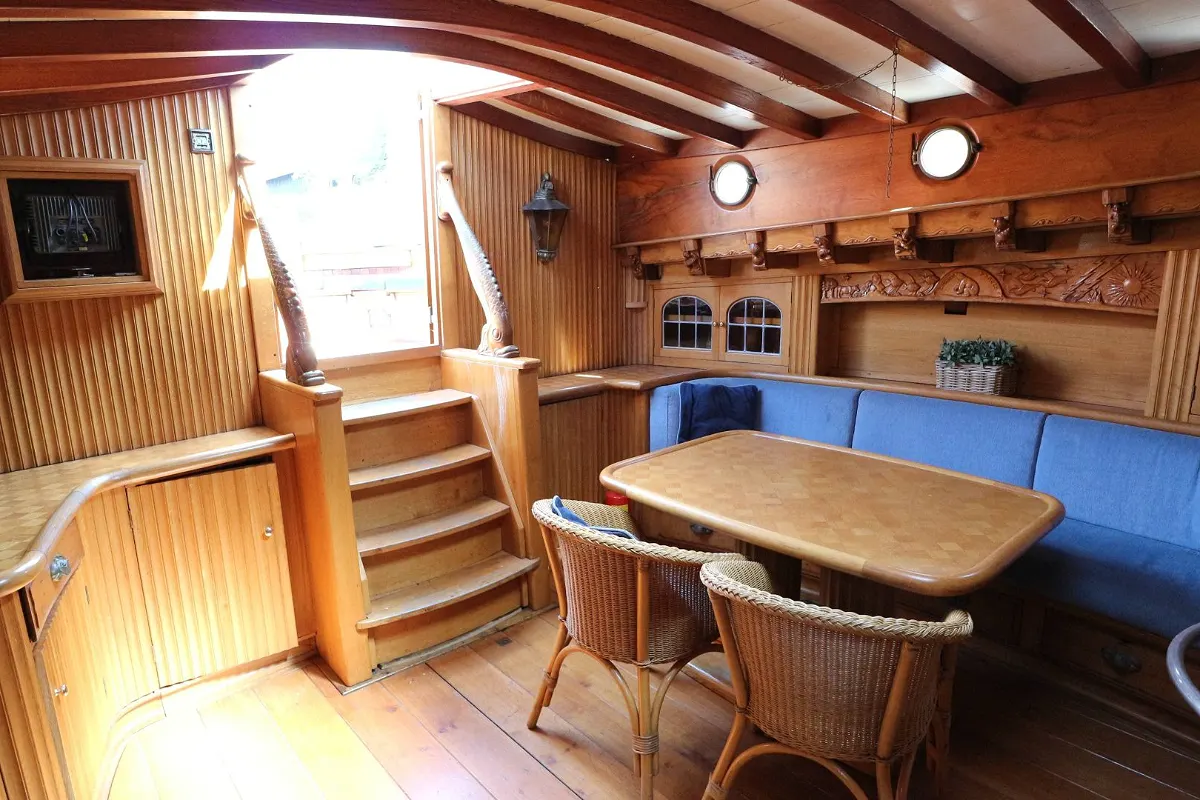 Dutch Botter Yacht 113