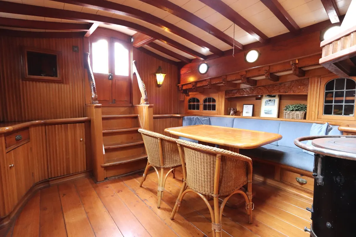 Dutch Botter Yacht 133