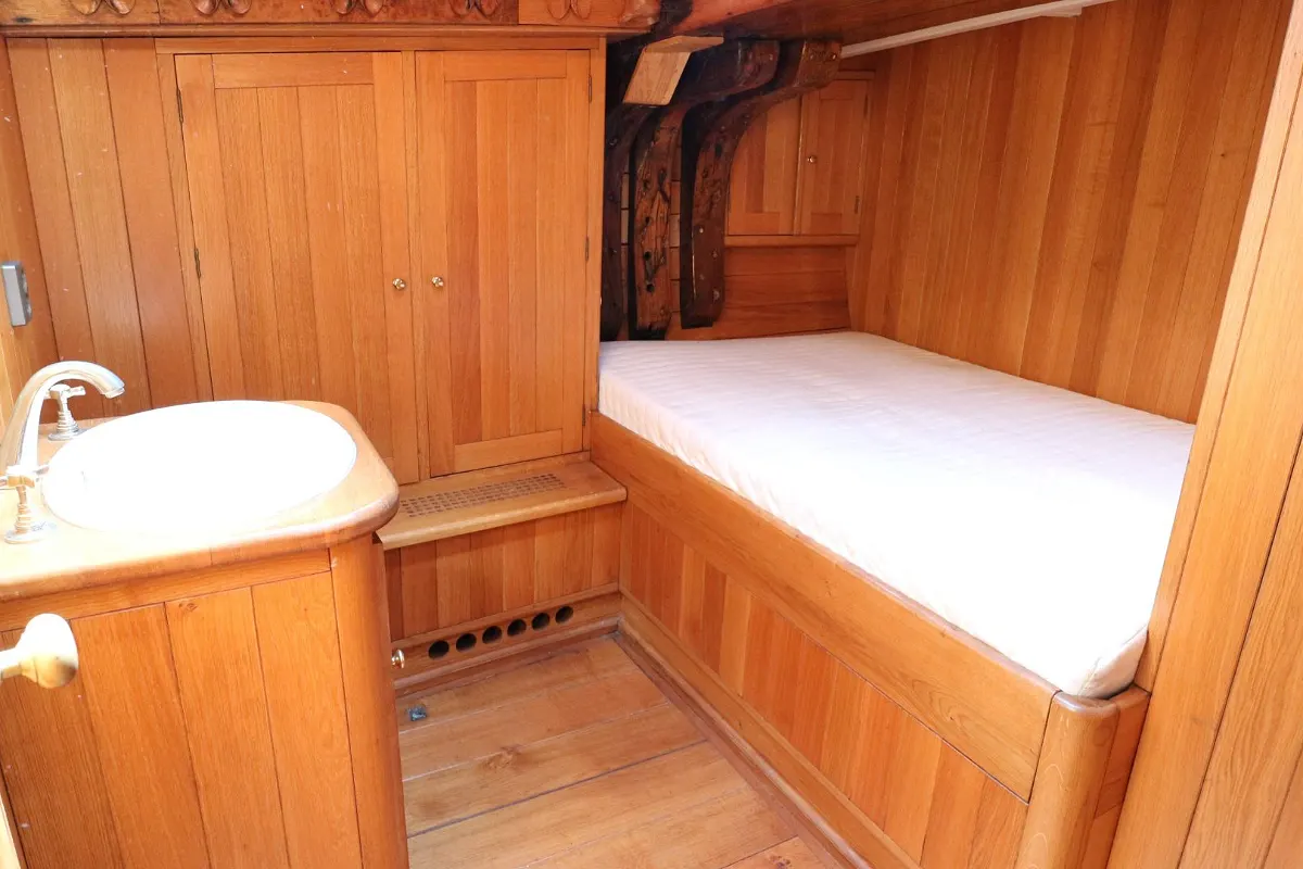 Dutch Botter Yacht 158