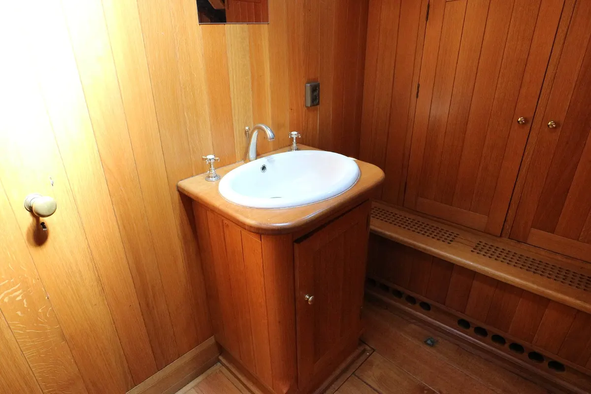 Dutch Botter Yacht 159