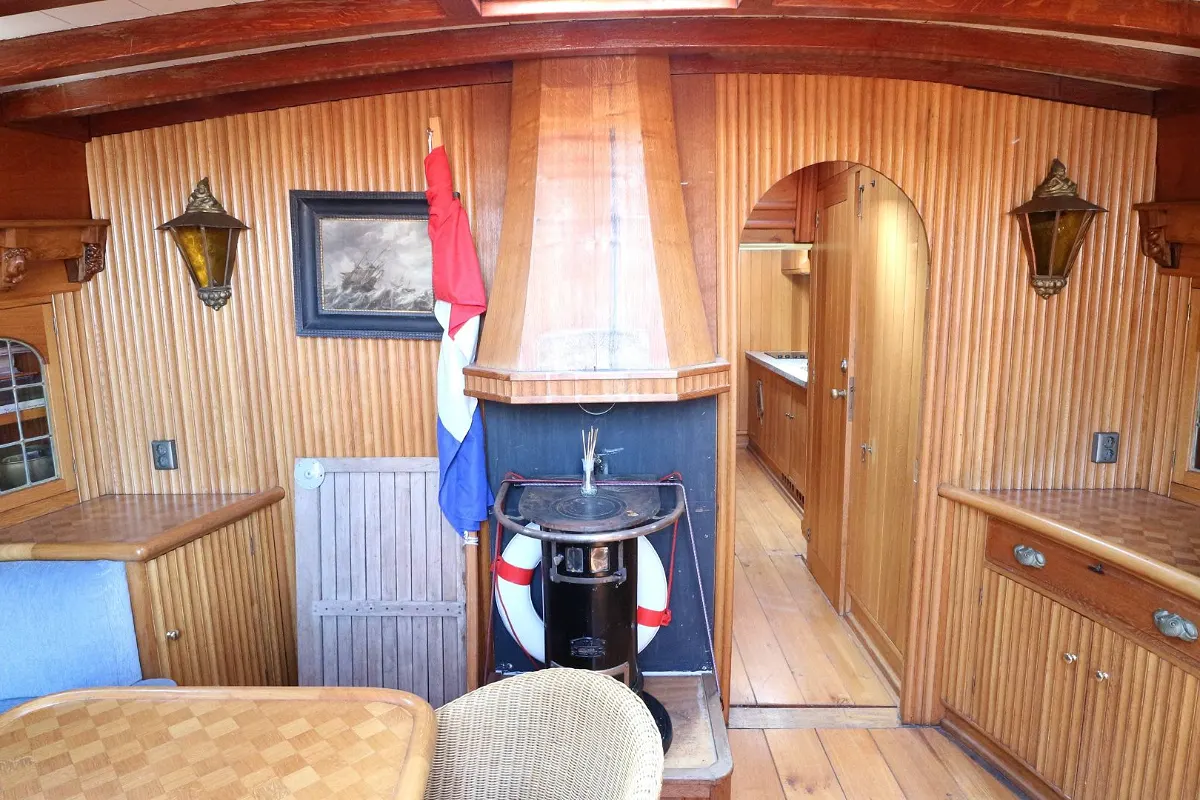 Dutch Botter Yacht 196