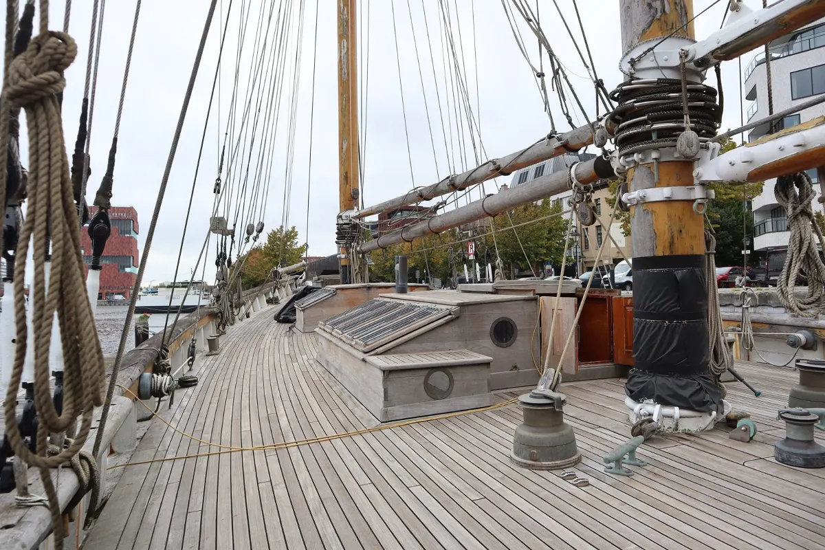 Olivier Van Meer 143 ''ZACA A TE MOANA'' 36