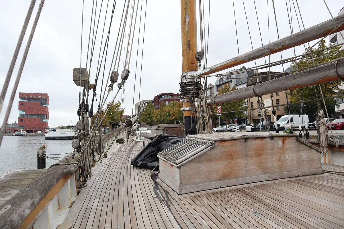 Olivier Van Meer 143 ''ZACA A TE MOANA'' 40