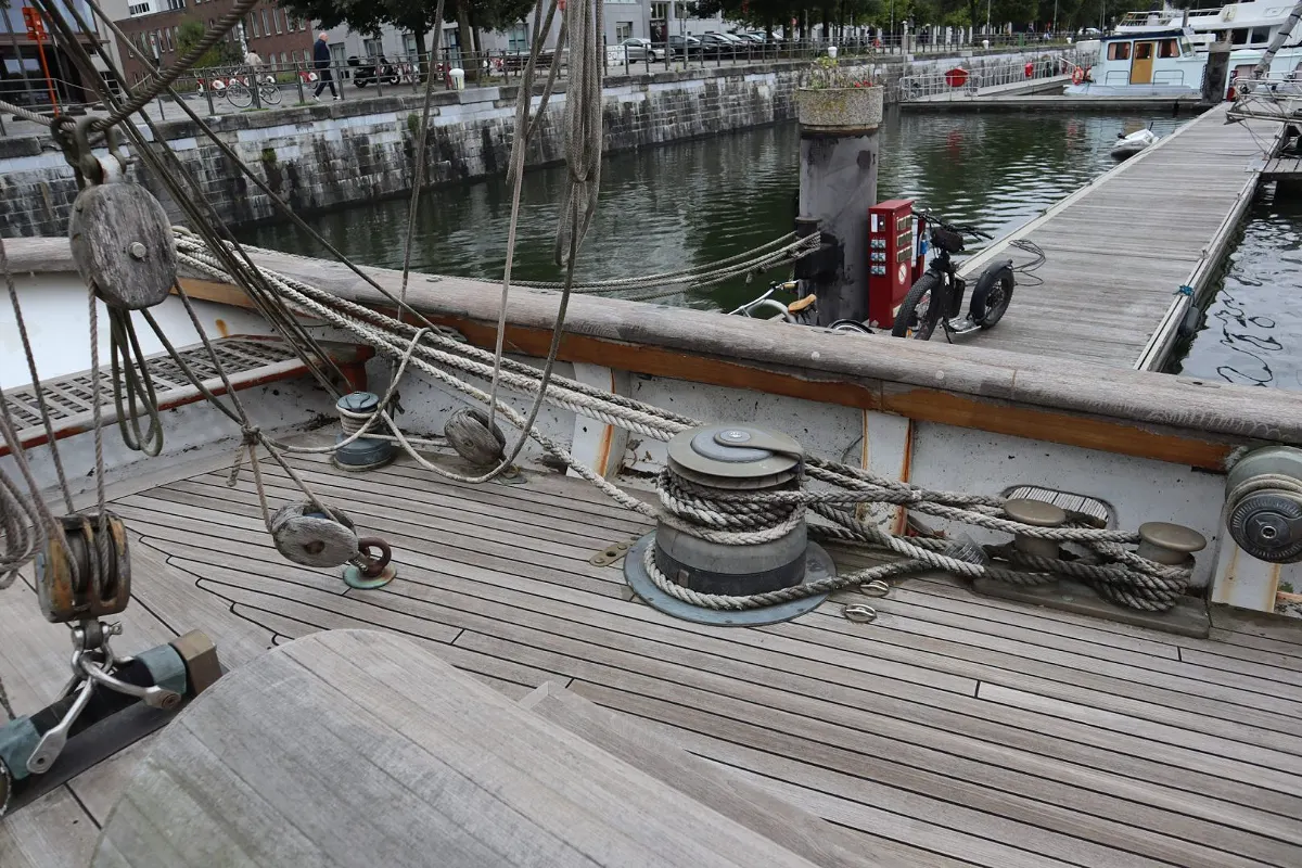 Olivier Van Meer 143 ''ZACA A TE MOANA'' 57
