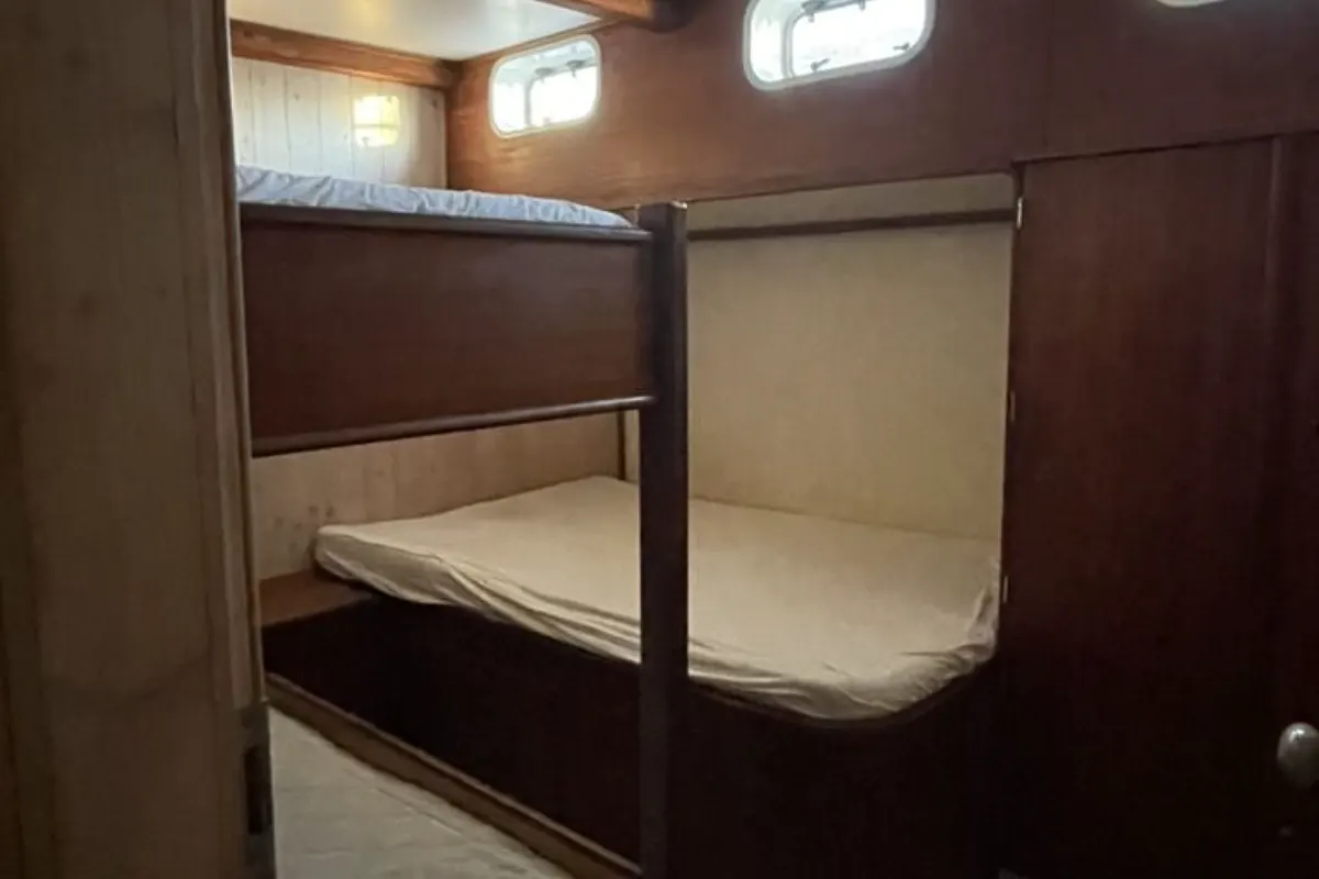 Custom Built - MY ''Tramp'' 42
