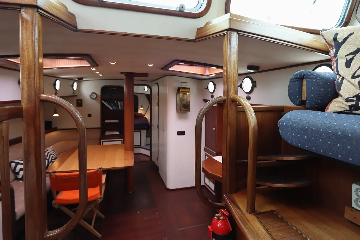 Colin Archer Bronsveen 1500 Deck Saloon 59