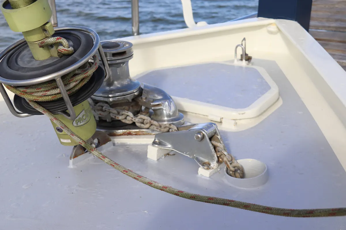 Colin Archer Bronsveen 1500 Deck Saloon 46