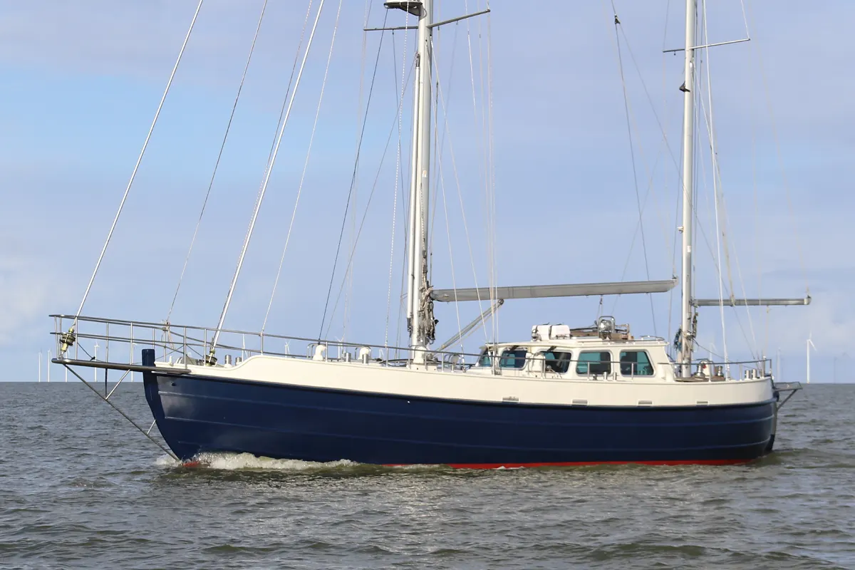 Colin Archer Bronsveen 1500 Deck Saloon 3