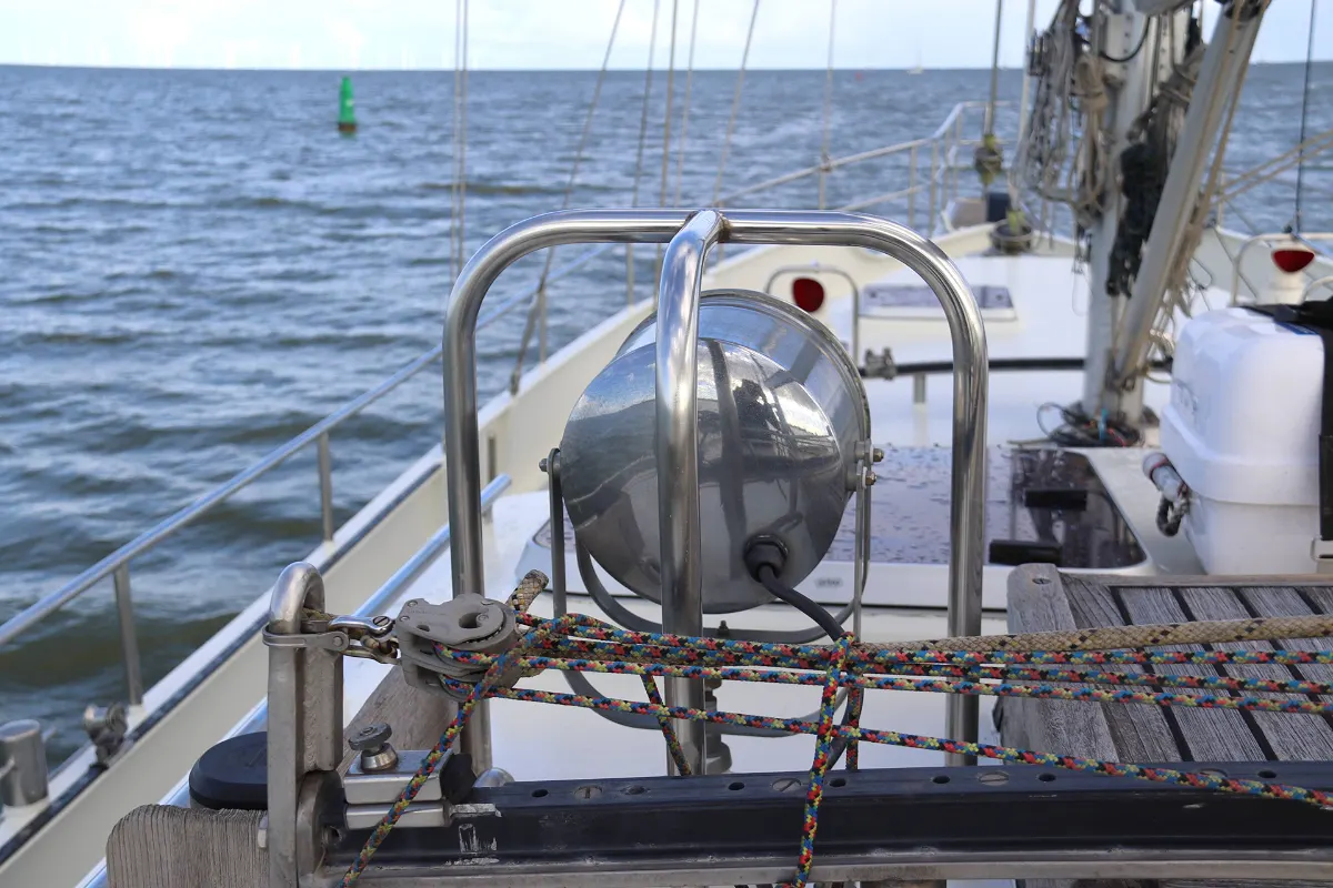 Colin Archer Bronsveen 1500 Deck Saloon 49