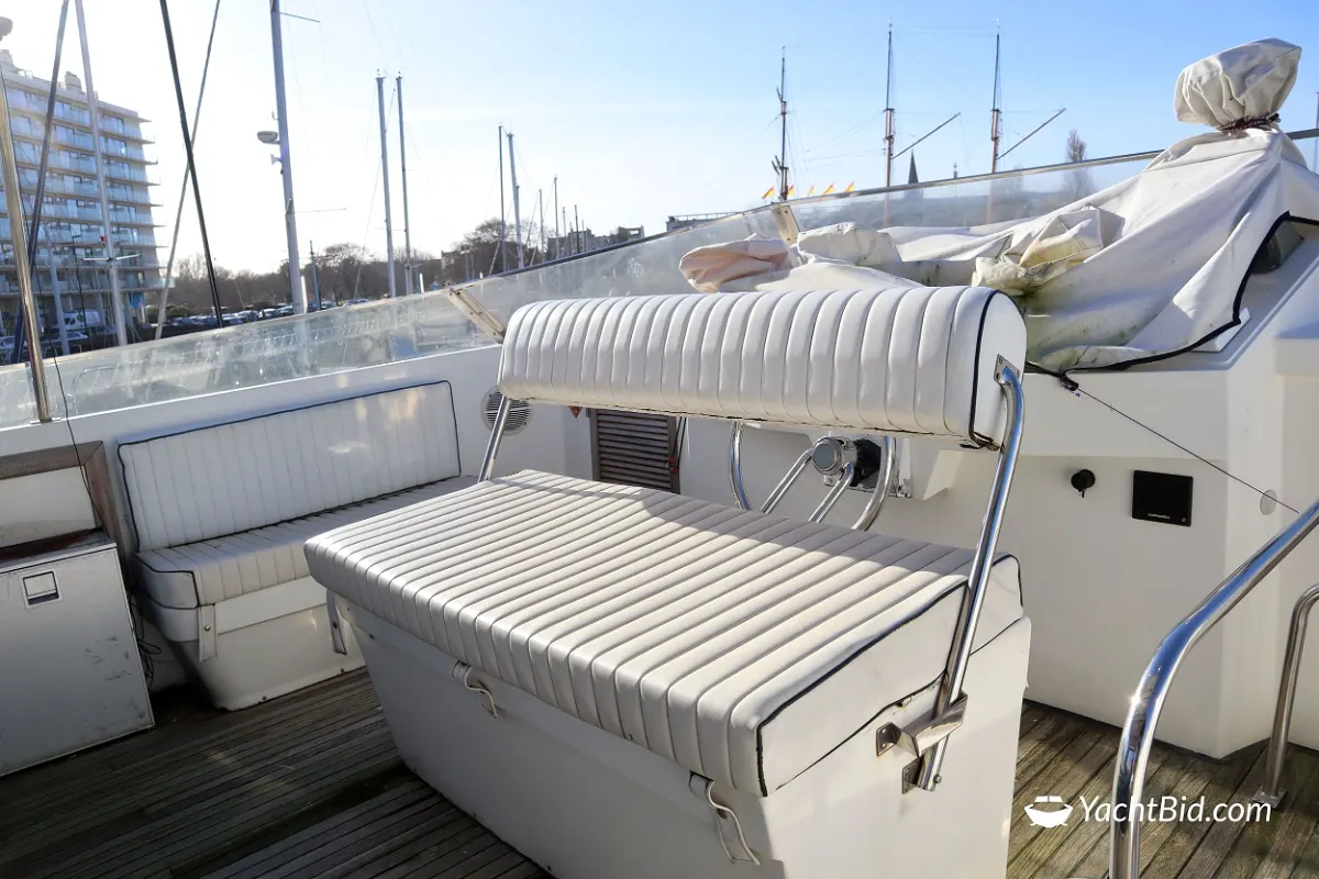 Trader 72 Tide Chase 19