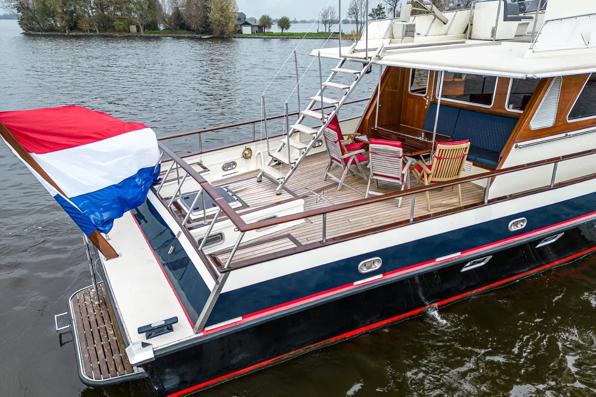 Custom Ex-MTB Motoryacht 24M 3