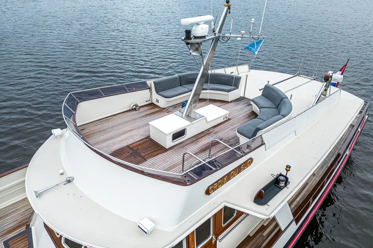 Custom Ex-MTB Motoryacht 24M 9