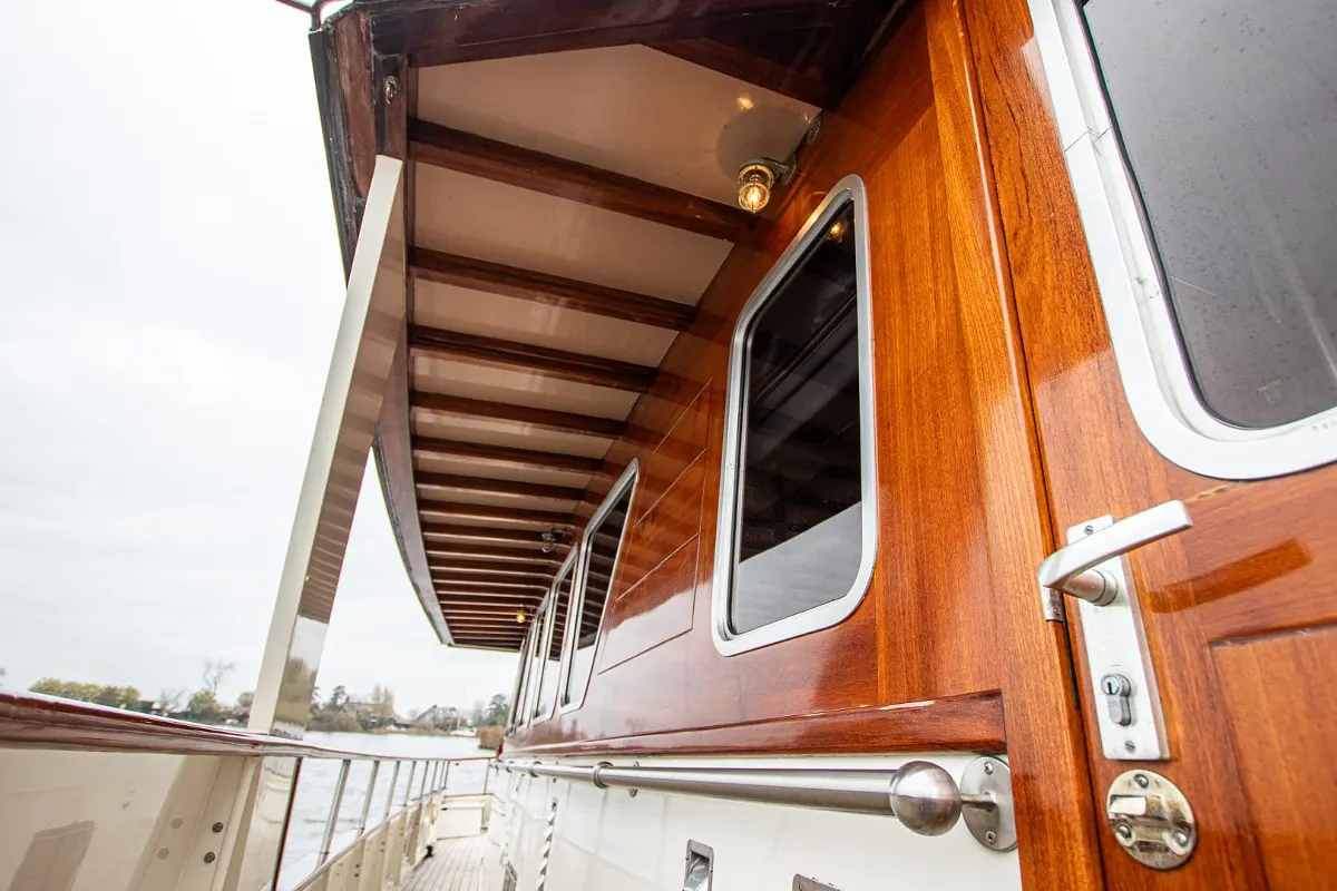 Custom Ex-MTB Motoryacht 24M 24