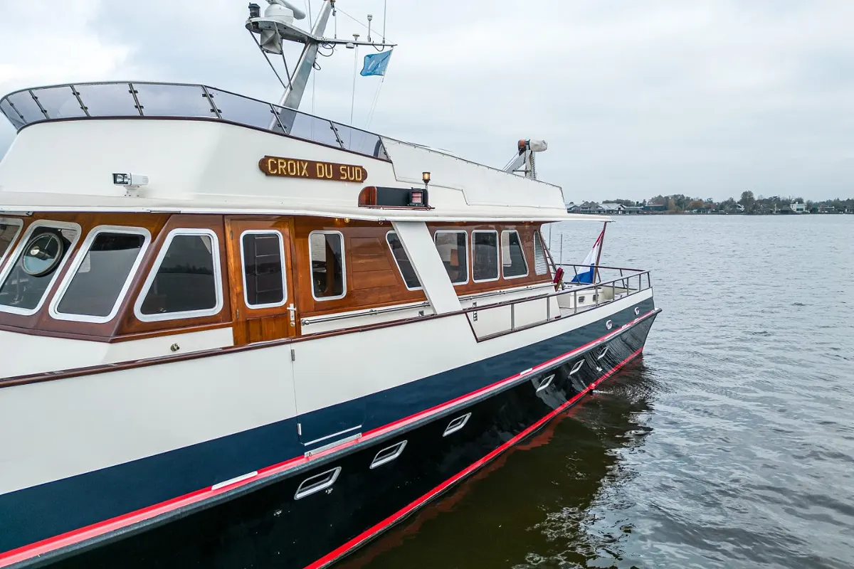 Custom Ex-MTB Motoryacht 24M 25