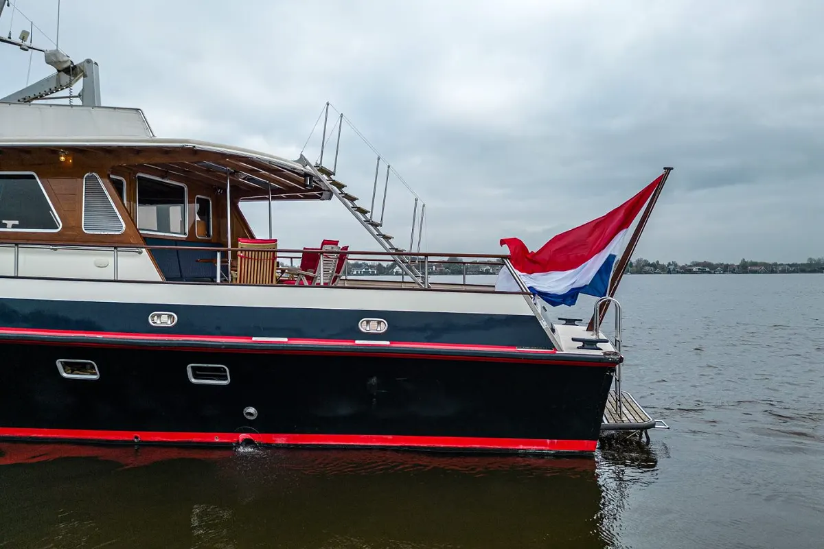 Custom Ex-MTB Motoryacht 24M 41