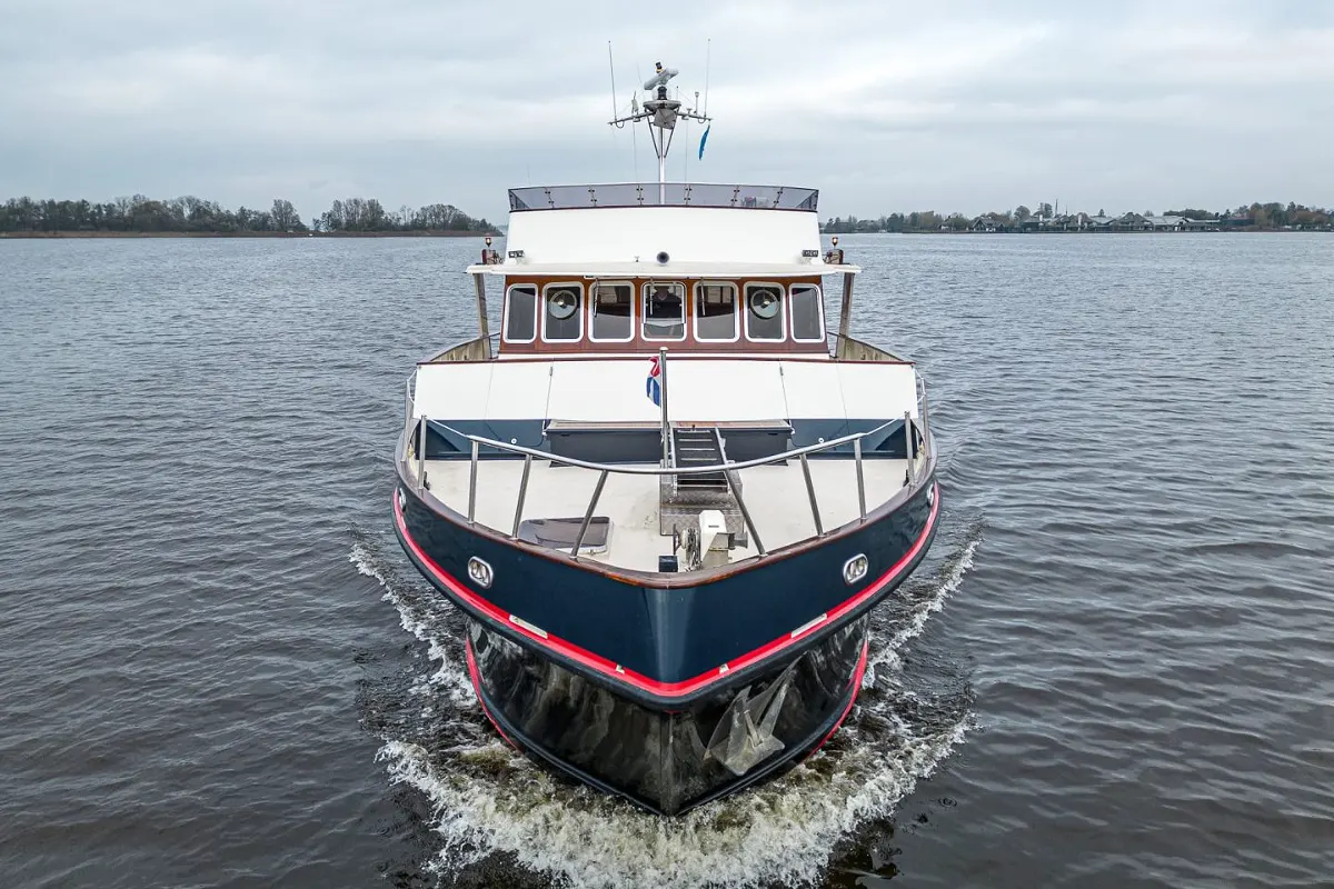 Custom Ex-MTB Motoryacht 24M 46