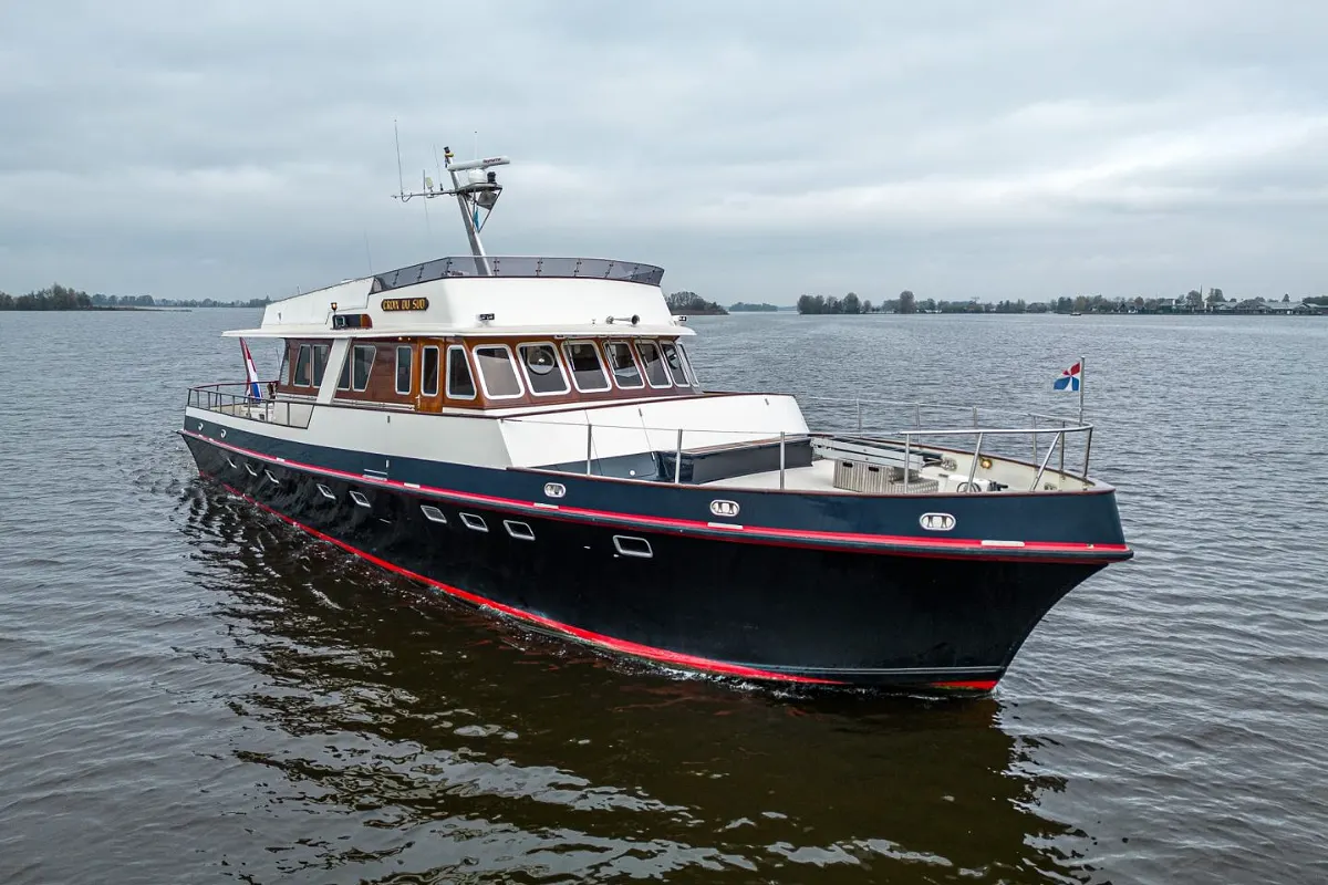 Custom Ex-MTB Motoryacht 24M 50
