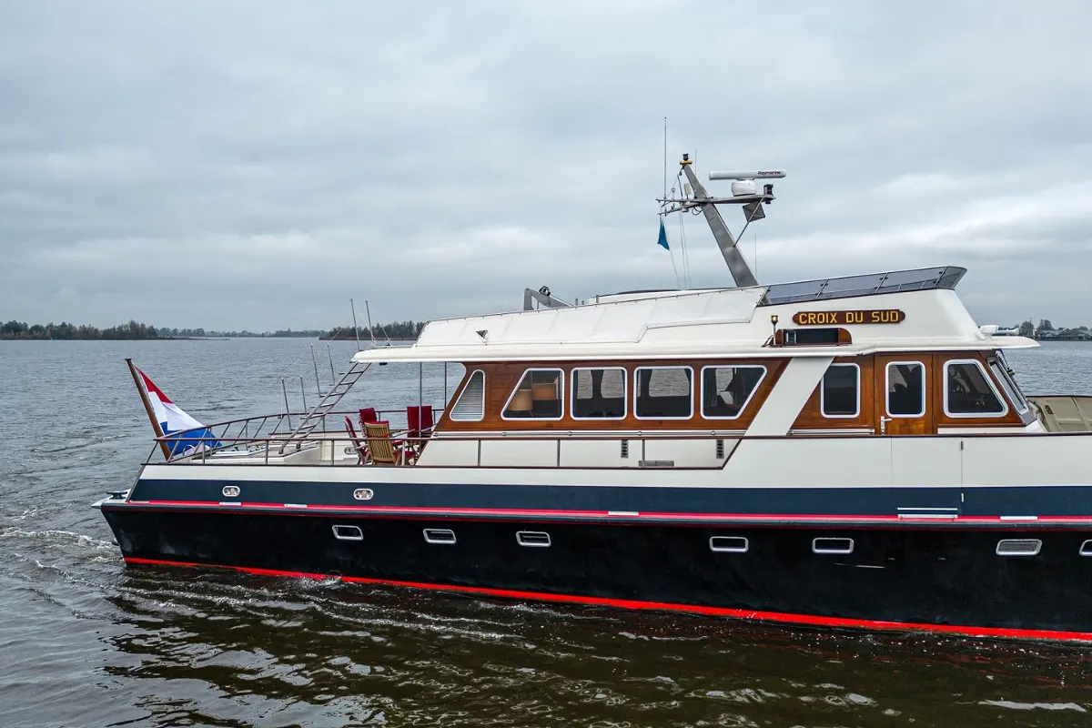 Custom Ex-MTB Motoryacht 24M 51