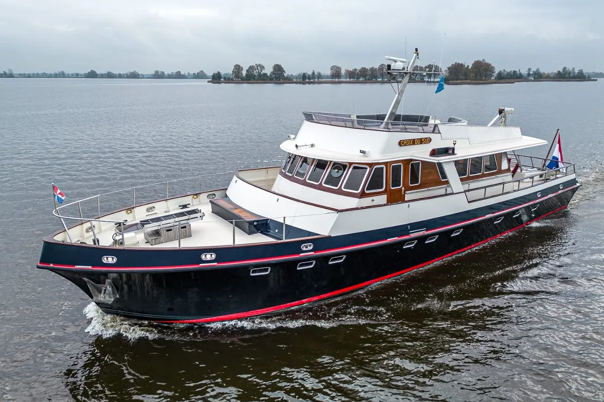 Custom Ex-MTB Motoryacht 24M 56
