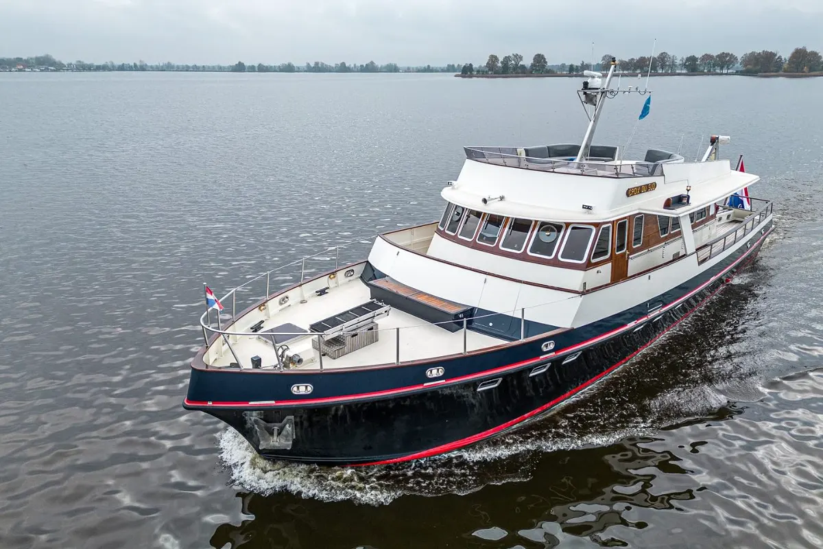 Custom Ex-MTB Motoryacht 24M 60