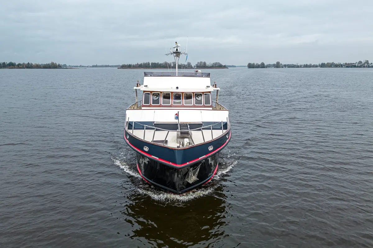 Custom Ex-MTB Motoryacht 24M 68