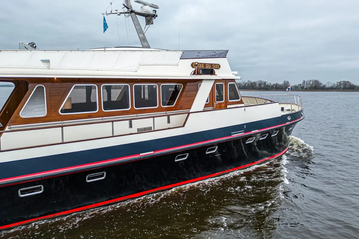 Custom Ex-MTB Motoryacht 24M 71