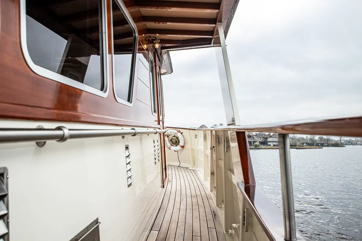 Custom Ex-MTB Motoryacht 24M 77