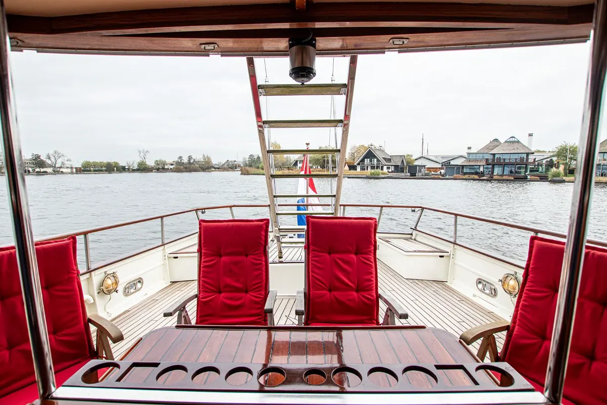 Custom Ex-MTB Motoryacht 24M 85