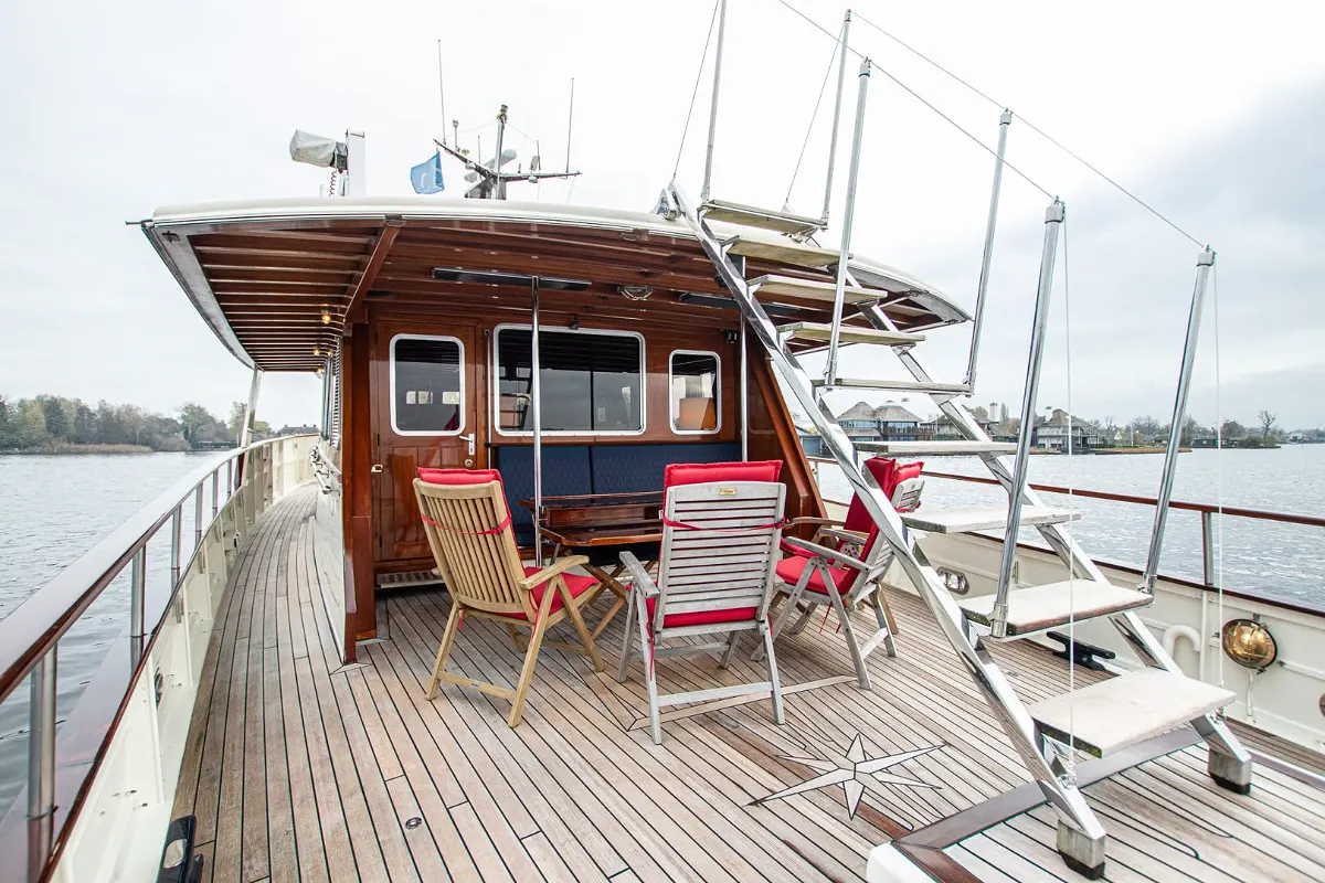 Custom Ex-MTB Motoryacht 24M 100