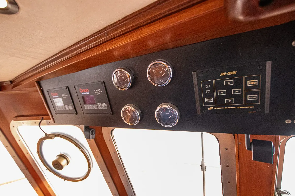 Custom Ex-MTB Motoryacht 24M 117