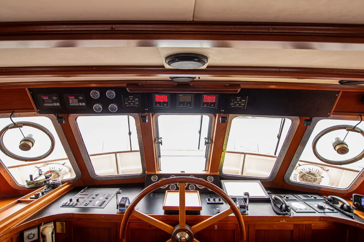 Custom Ex-MTB Motoryacht 24M 131