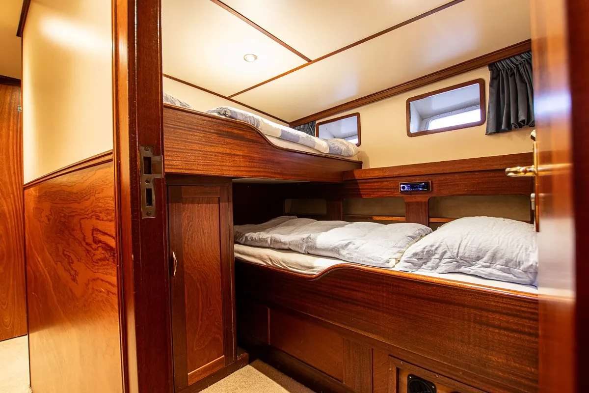 Custom Ex-MTB Motoryacht 24M 133
