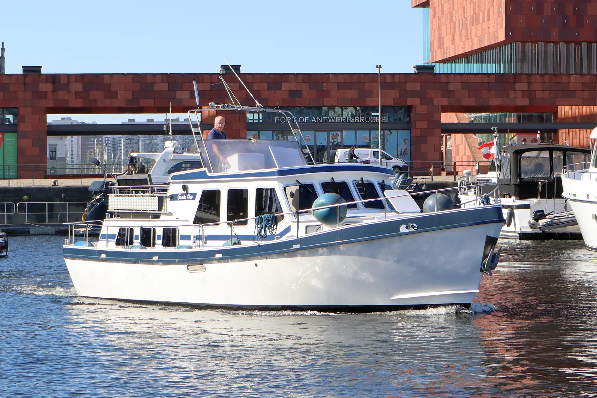 Jansen Trawler 1100 6