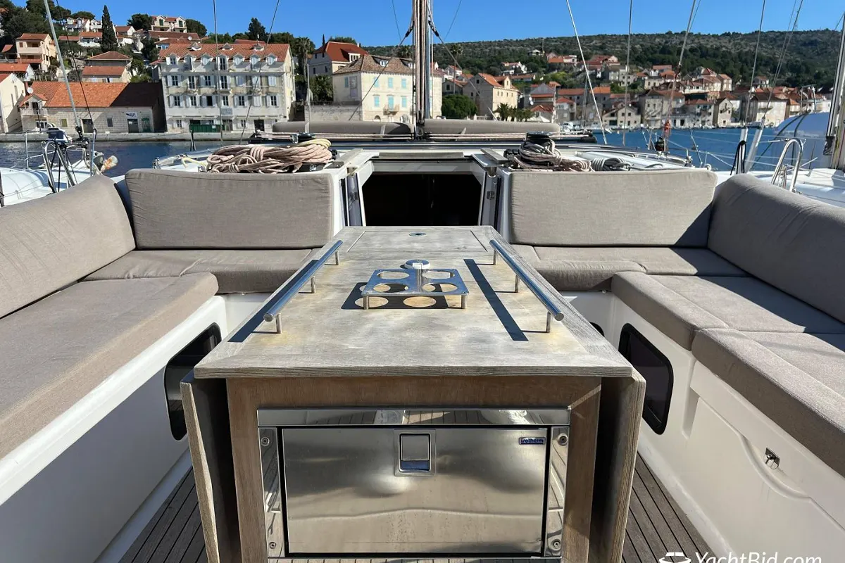 Dufour 520 Grand Large 14