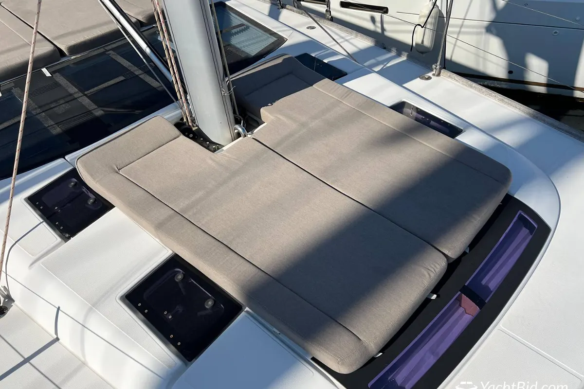 Dufour 520 Grand Large 16
