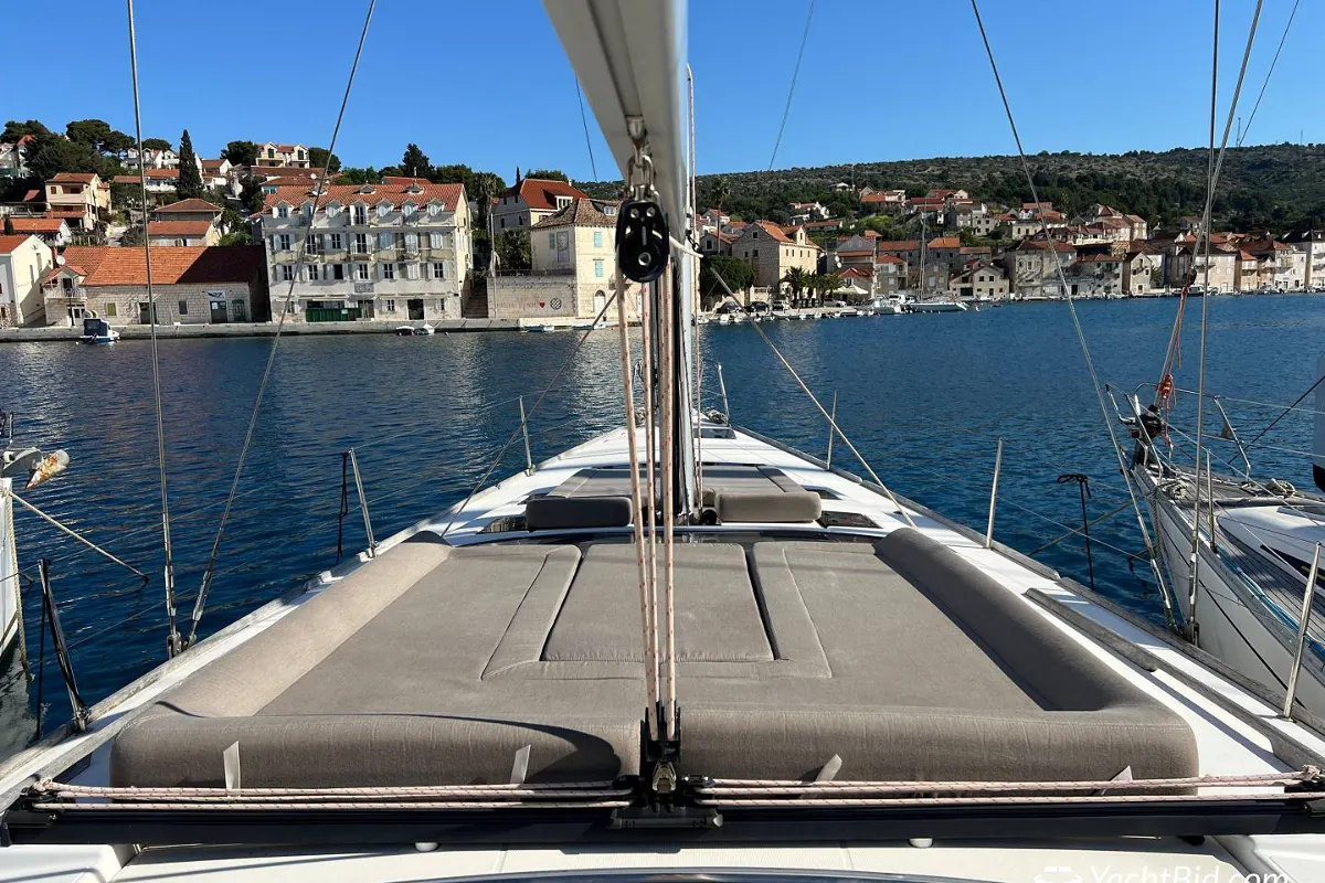 Dufour 520 Grand Large 17
