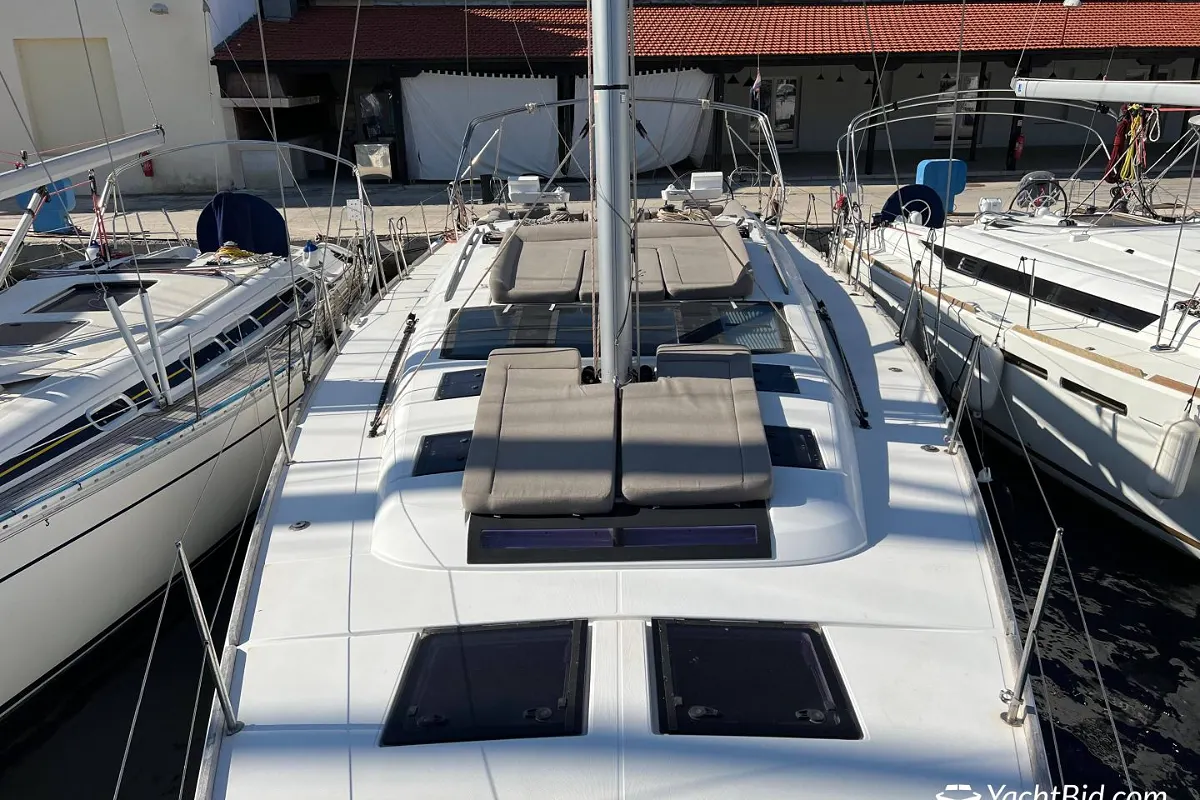 Dufour 520 Grand Large 19