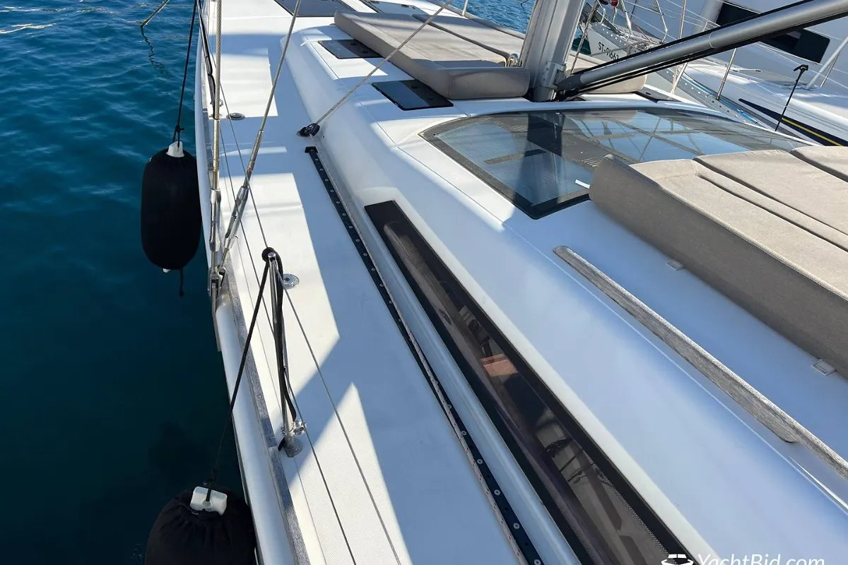 Dufour 520 Grand Large 20