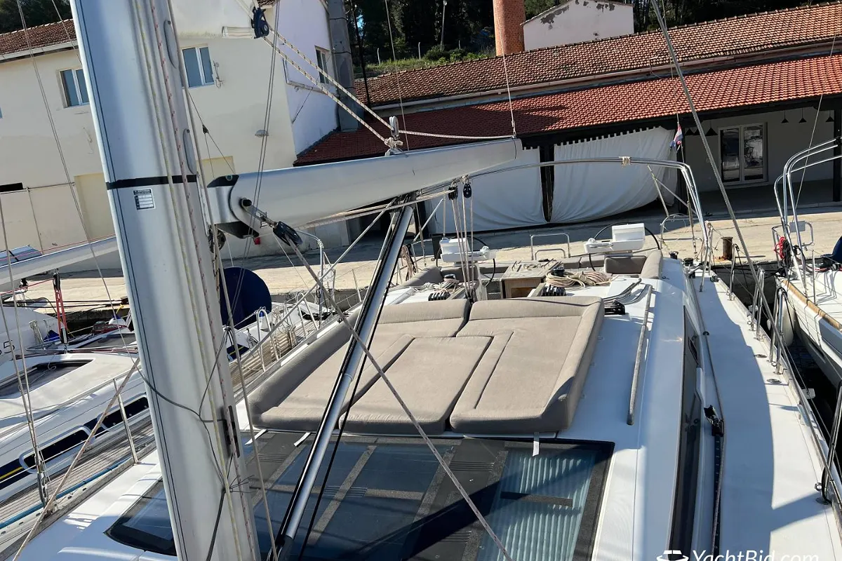 Dufour 520 Grand Large 21