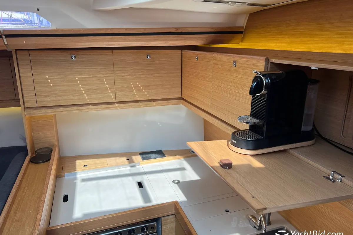 Dufour 520 Grand Large 32