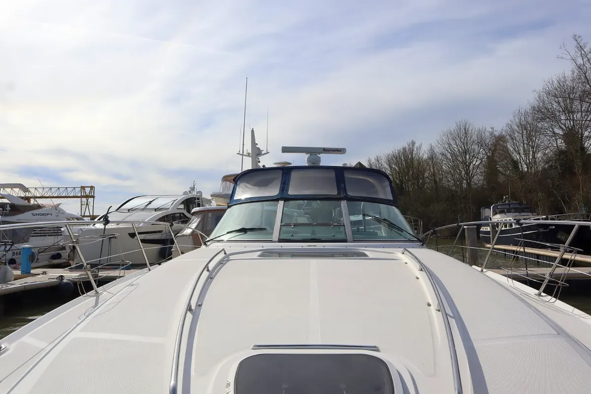 Sea Ray 455 Sundancer 20