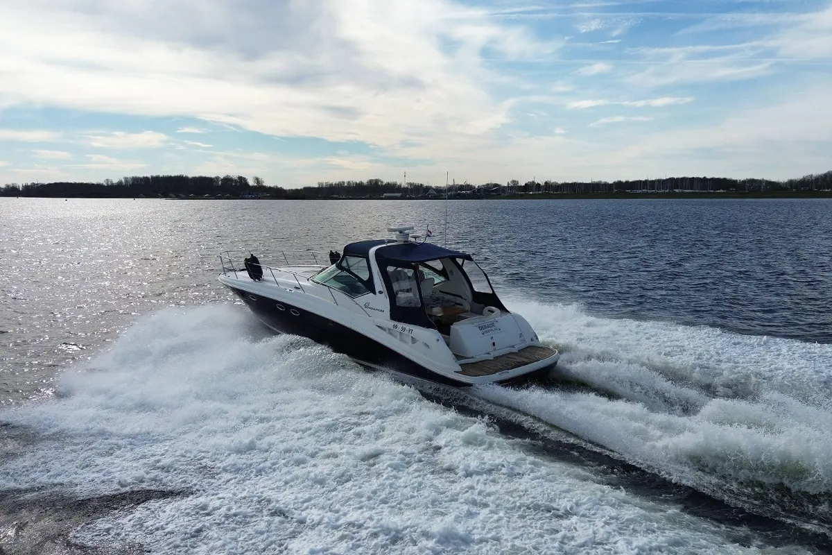 Sea Ray 455 Sundancer 30