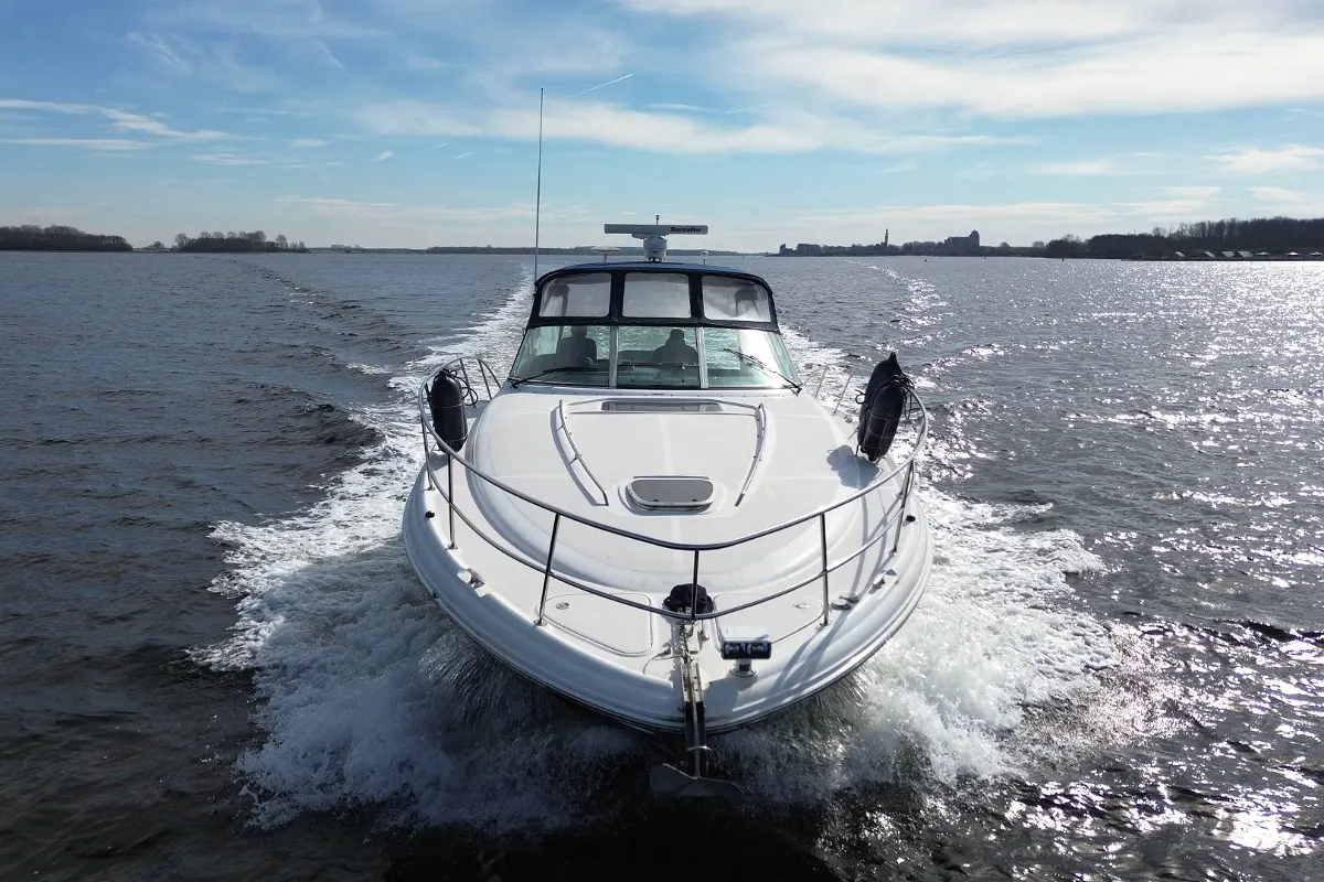 Sea Ray 455 Sundancer 42