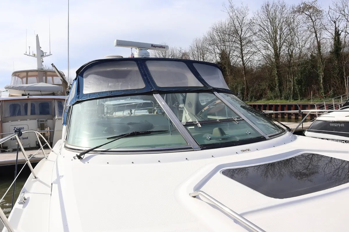 Sea Ray 455 Sundancer 52