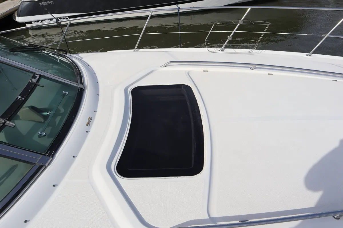 Sea Ray 455 Sundancer 53