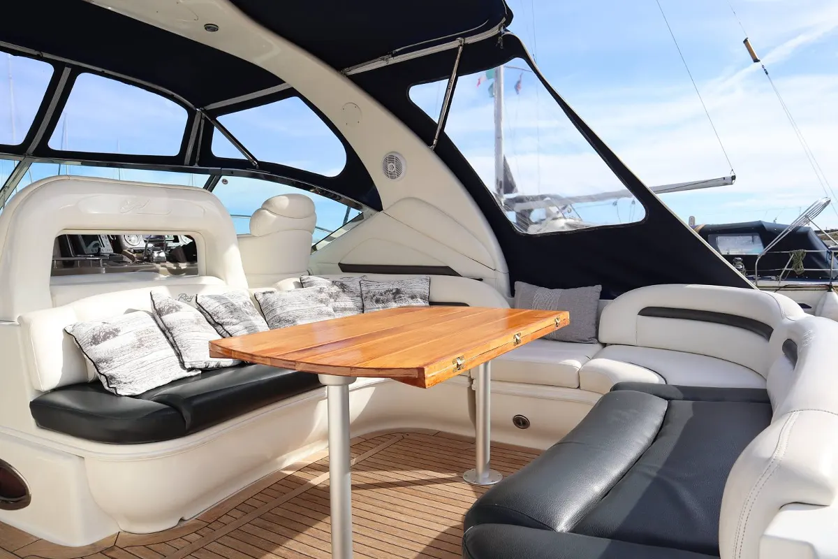 Sea Ray 455 Sundancer 58