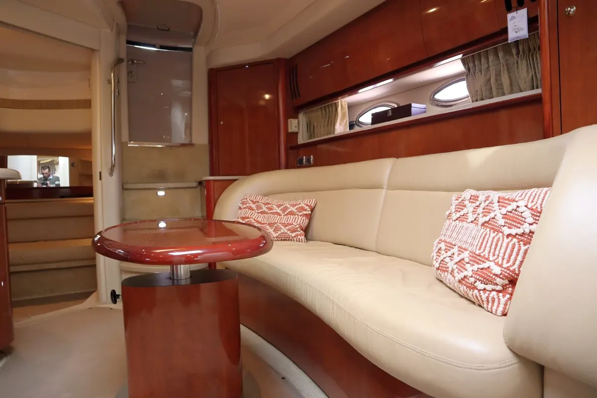 Sea Ray 455 Sundancer 68