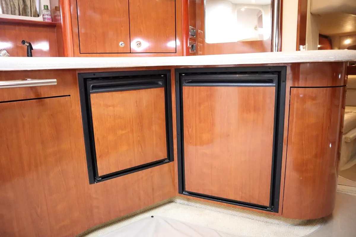 Sea Ray 455 Sundancer 72