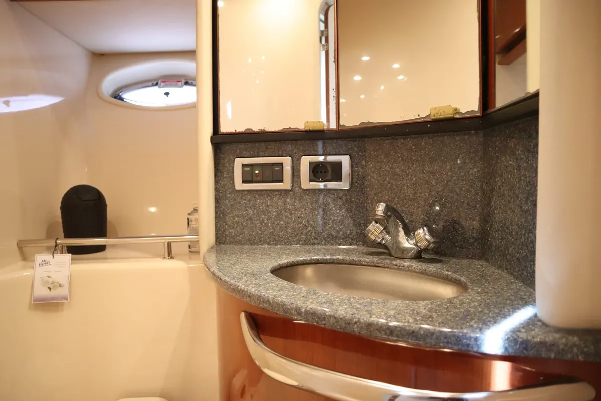Sea Ray 455 Sundancer 74