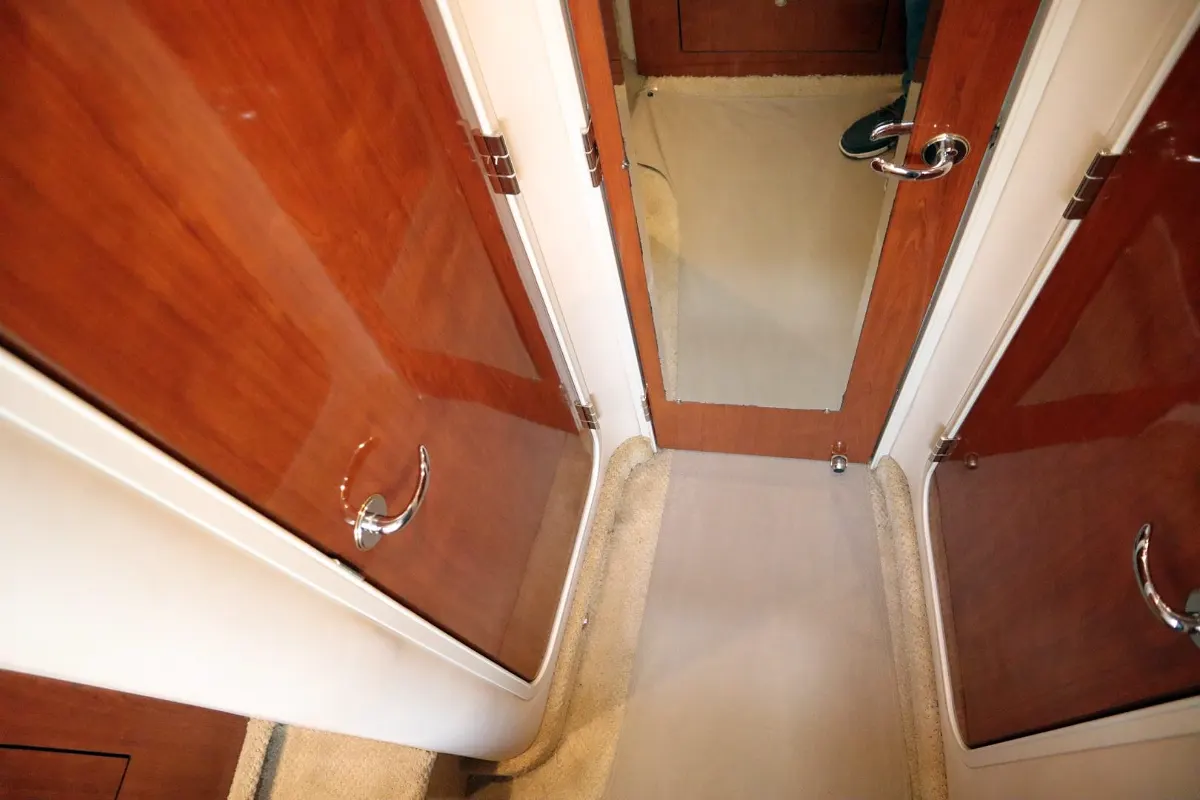 Sea Ray 455 Sundancer 77